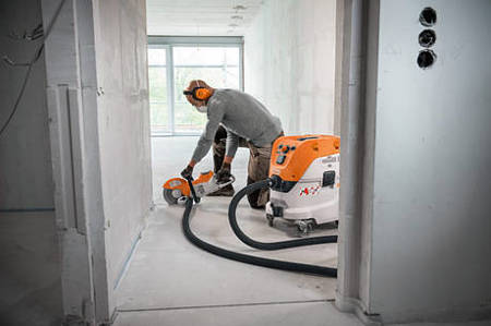 Odkurzacz Elektryczny STIHL SE 133 ME 1,4kW