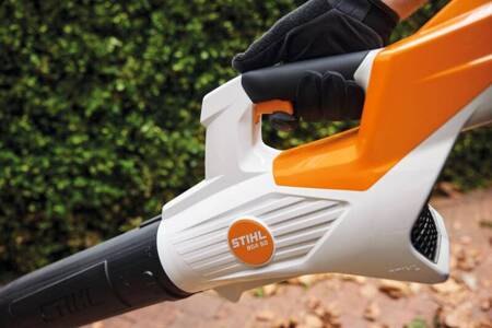 STIHL Dmuchawa akumulatorowa BGA 50  36V  bez akumulatora i ładowarki  ALBA05-011-5904